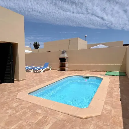 Vakantiehuis Anahi Homes Corralejo- Dracaena 18 *