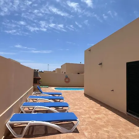 Vakantiehuis Anahi Homes Corralejo- Dracaena 18 *